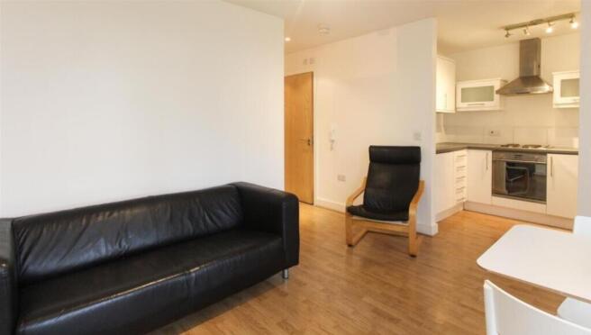 e2e5d6e38f4a918cf178989f61f1ce9f (1)