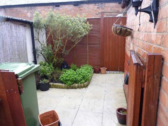 Photo 19