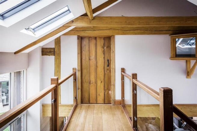 house. partnership Midhurst
