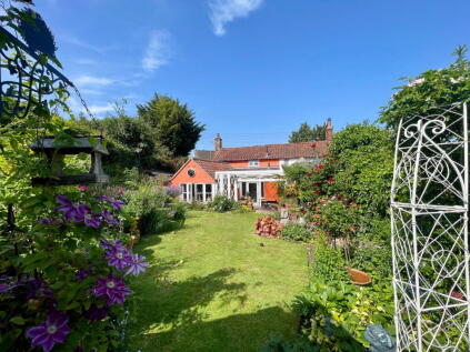 Mill Road, Saxmundham, IP17 1DS