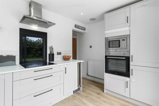 kitchen #3.jpg
