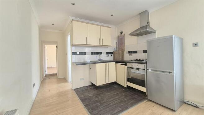 Wellington Street, Luton photo 3