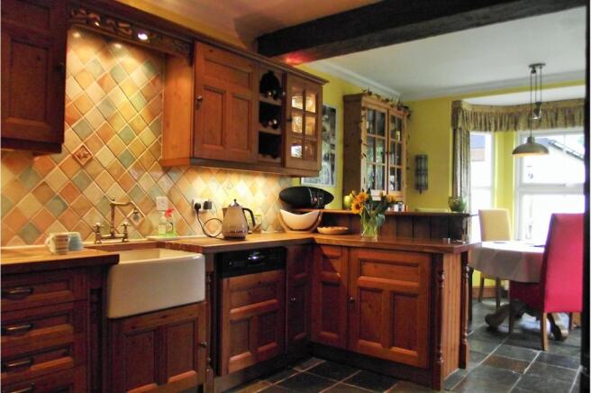 Kitchen / Breakfast