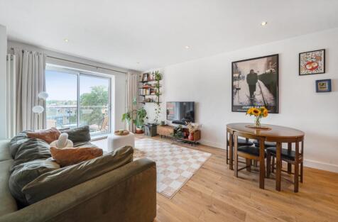 Cherrywood Lodge, Hither Green, London, SE13