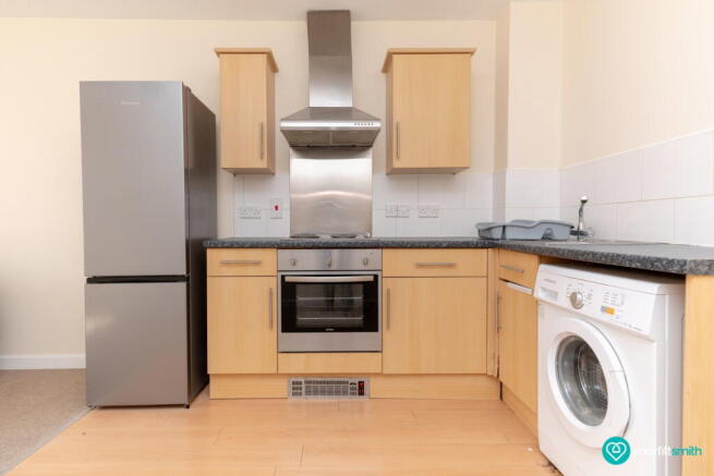 1 bed Apartment to rent Image 6