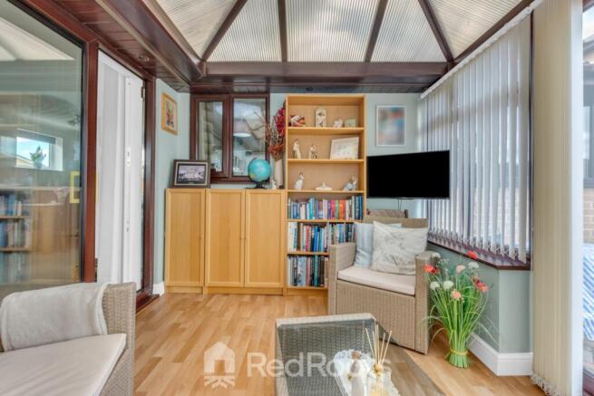 3 bed Detached Bungalow for sale Image 7