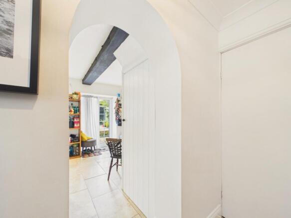 3 bed Semi-Detached for sale Image 8