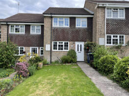 18, New Close, Gillingham SP8 5DL