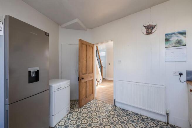 2 bed Cottage for sale Image 8