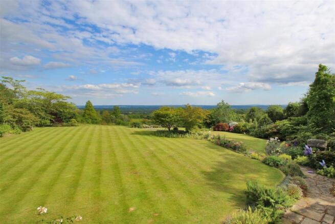Garden 2.jpg