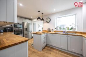7, Tynedale Close, Dartford DA2 6LL
