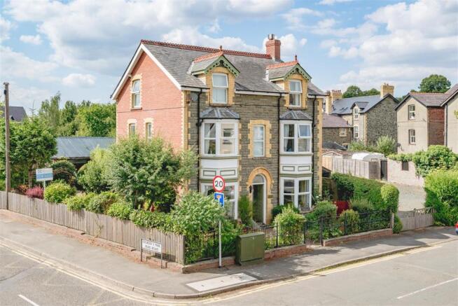 2 North Road, Builth Wells-43.jpg