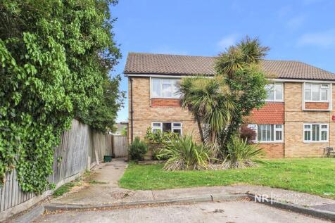 Cyclamen Way, West Ewell, Surrey. KT19