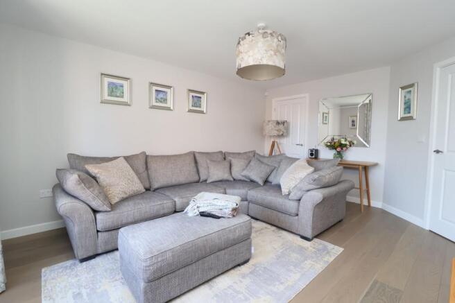 4 bed Detached for sale Image 6