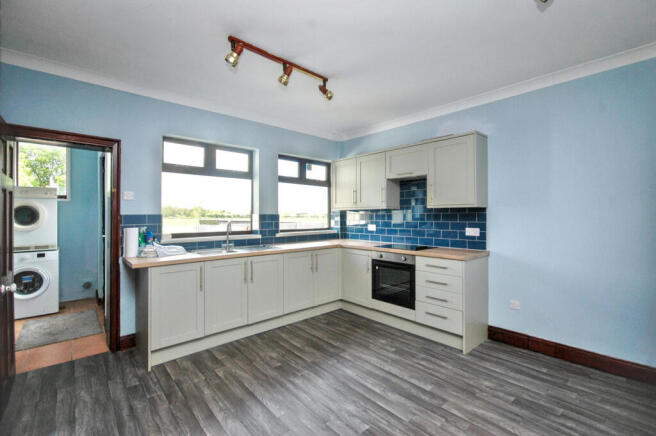 2 bed Semi-Detached for sale Image 4
