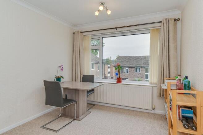 SITTING ROOM/DINING ROOM AND KITCHEN