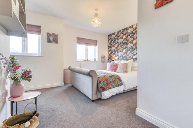 Master Bedroom wi...