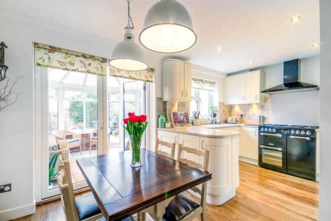 Kitchen diner