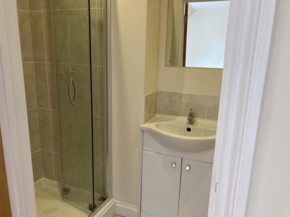 Bedroom Three En Suite 2.jpg
