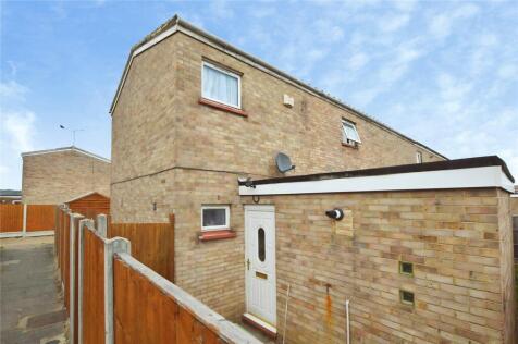 Oxwich Close, Corringham, Stanford-le-Hope, Essex, SS17