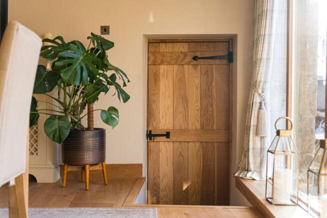 5 bed Barn Conversion for sale Image 7