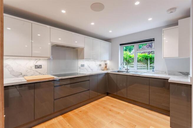 21 Garstons Close Wrington BS40 5QT 15.jpg