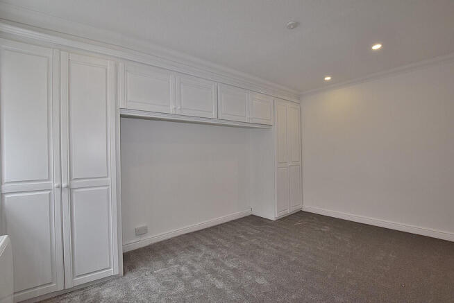 1 bed Cottage for sale Image 8