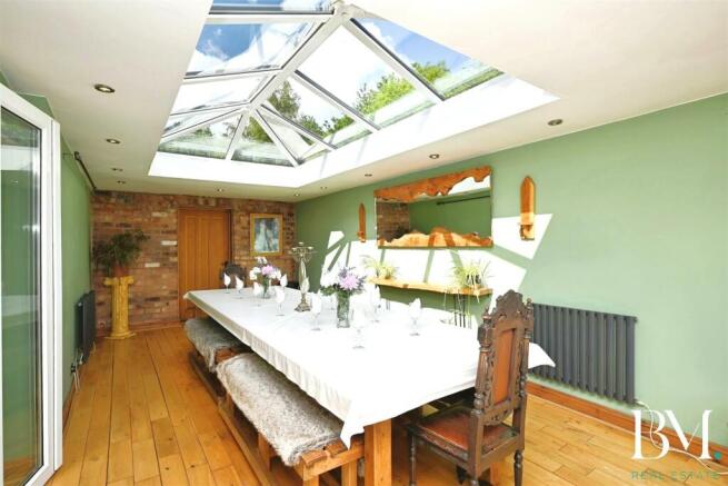 Orangery/Formal Dining Room