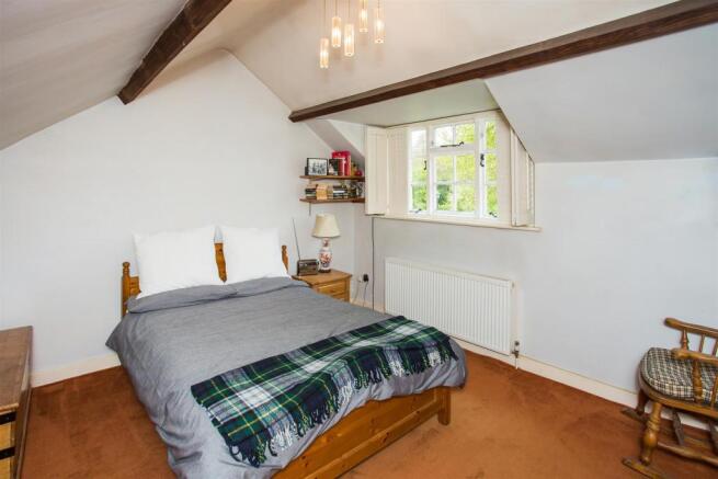 BEDROOM.jpg