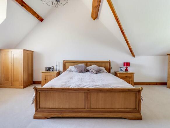 Bedroom 1 (Double)