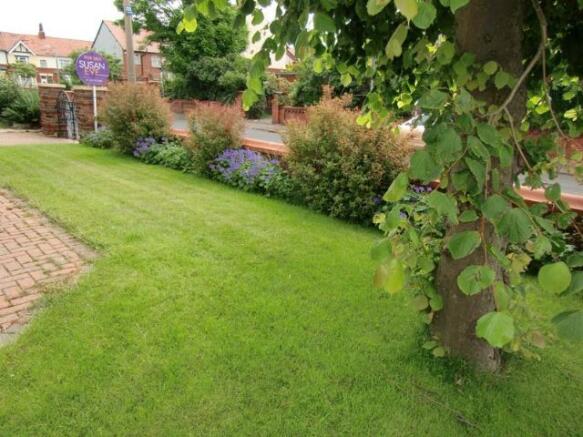 Side Gardens