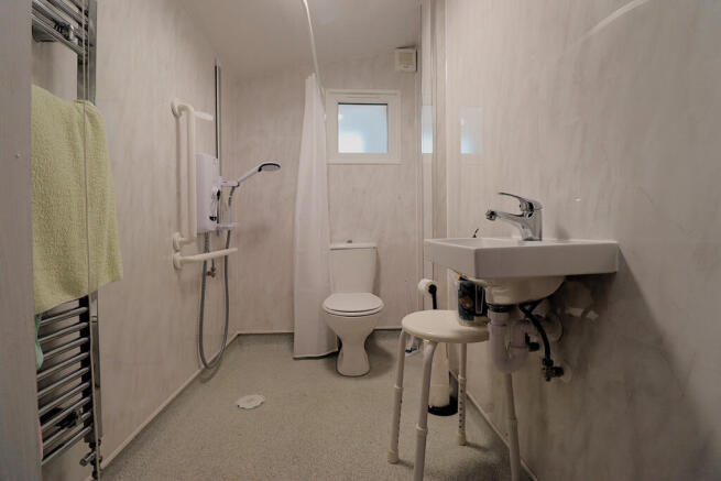 2 bed Terraced for sale Image 5