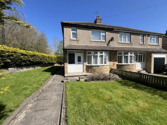 3 bed Semi-Detached for sale Image 10