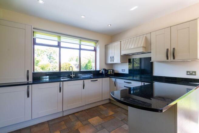 Kitchen diner