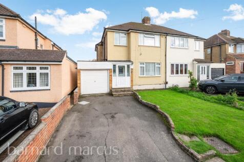 Devon Way, Chessington