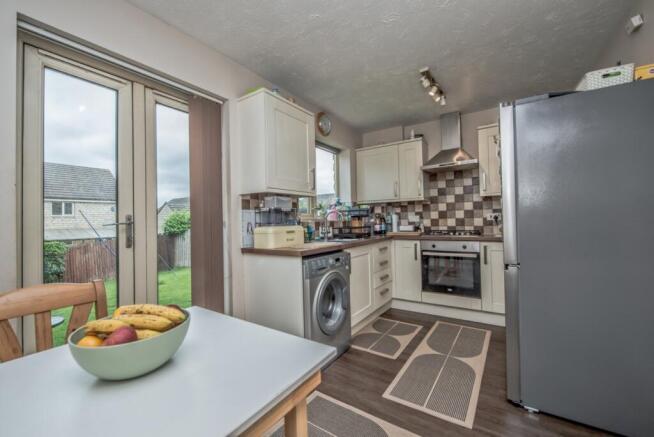 2 bed Semi-Detached for sale Image 4