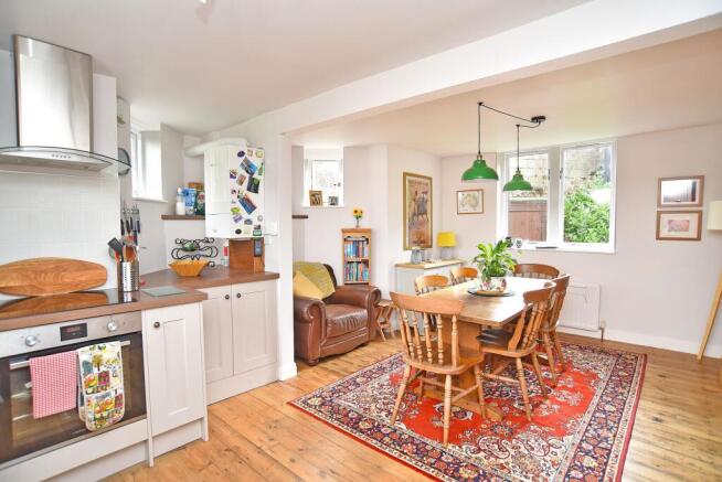 3 bed Detached for sale Image 10