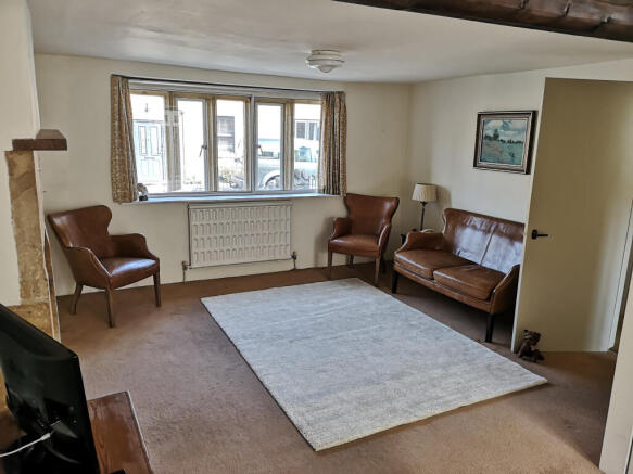 Sitting Room Photo-new