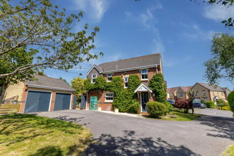 Jasmine Way, Trowbridge, BA14 7SW