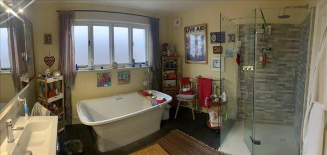 Family bathroom