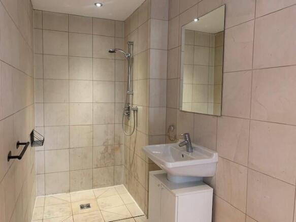 En-suite Bathroom