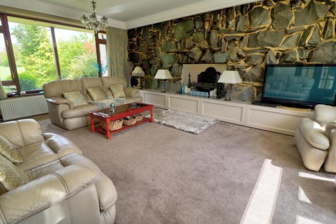 Main Living Room - 2