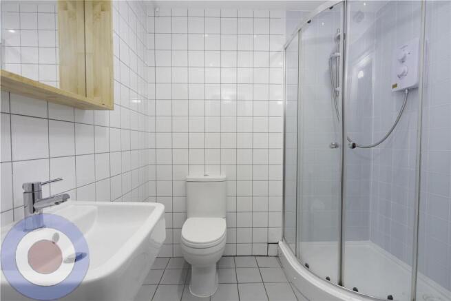 bathroom_2-Edit.jpg