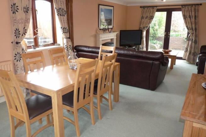 Living/Dining Room