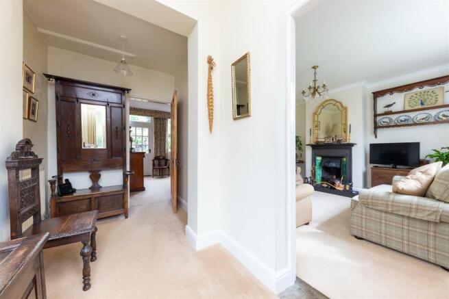 136 Wilbury Road (18 of 40).jpg