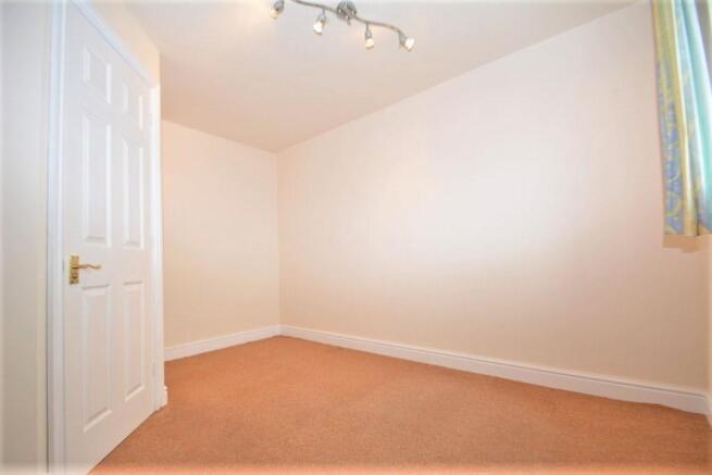 bedroom1 wallis corner.jpg