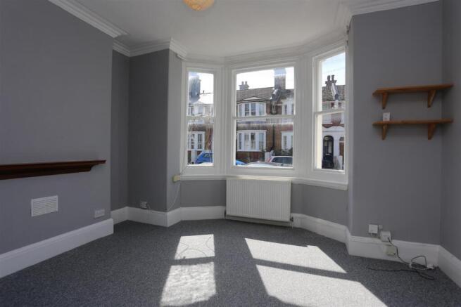 78 Compton Road (2).JPG