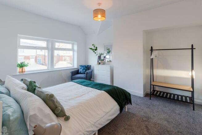 Bedroom 1 (Double)