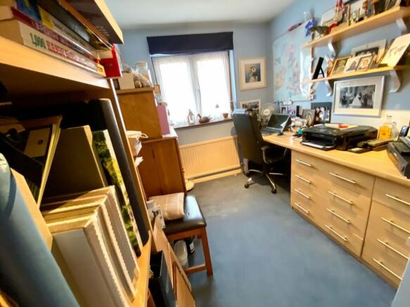 Photo 12