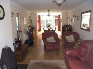 Lounge/Dining Room 2